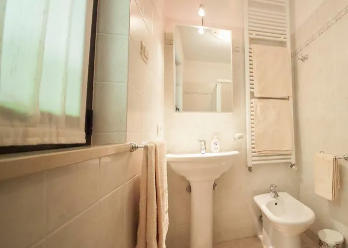 Maison Helene Cir N 0391 אאוסטה